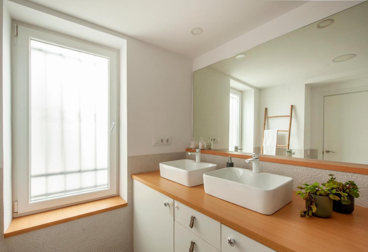 Casa Valentina Ii: Confort Y Luz En Sevilla Centro المظهر الخارجي الصورة